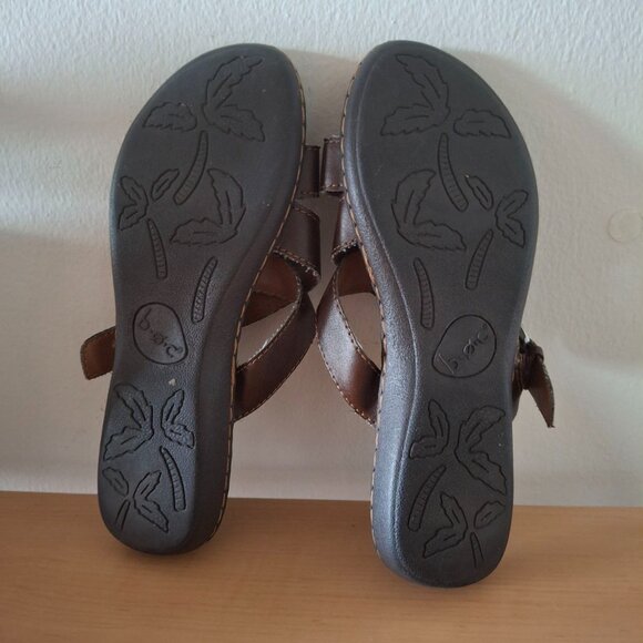 b.o.c - BØC Born Concept Brown Two-Strap Slide Sandals - Women’s Size 6M - Picture 2 of 5